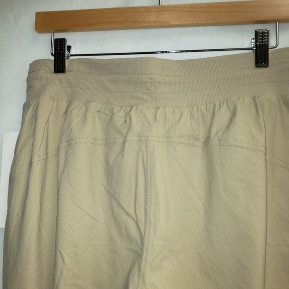 lululemon athletica Beige Track Pants - Picture 5 of 16